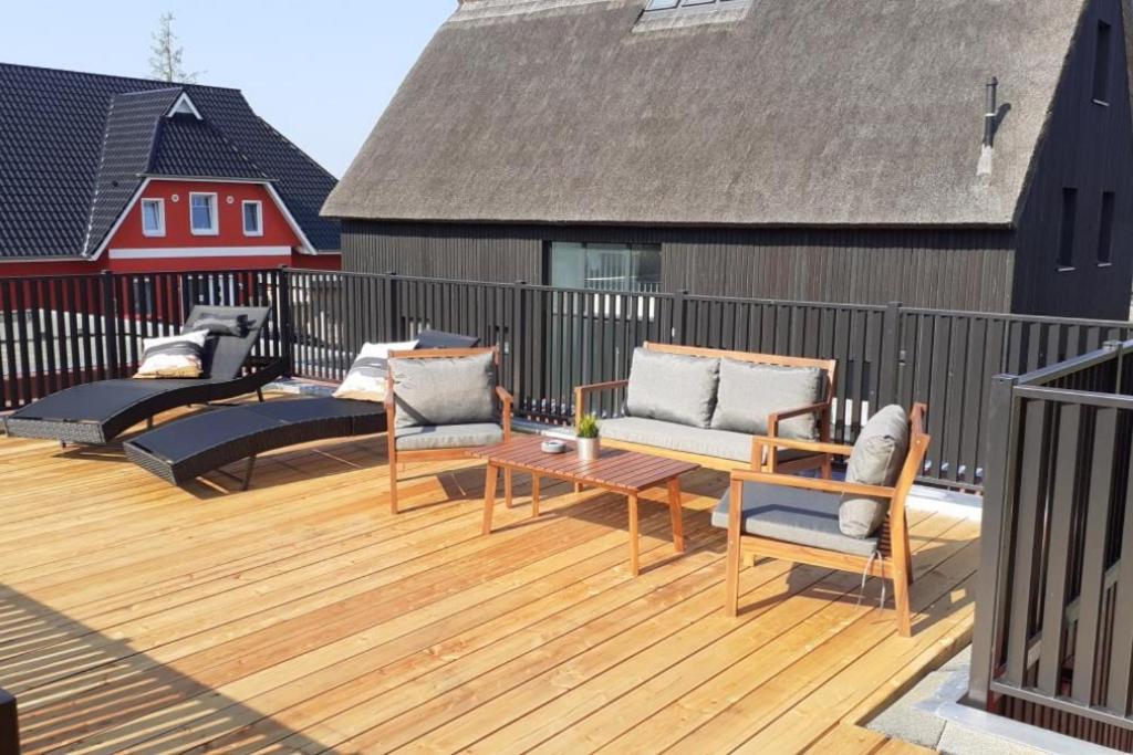 ボルン Fh Magnolia Fuer 12 Pers. Mit Terrasse + Dachterasseヴィラ エクステリア 写真